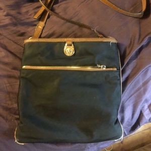Michael Kors Kempton crossbody